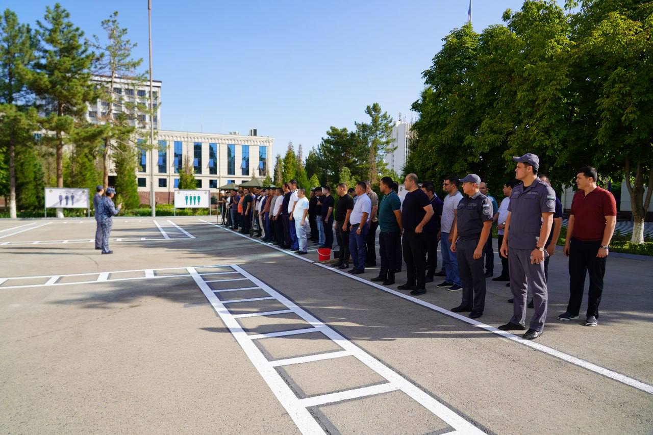 Tozalik, orastalik har kunlik hayotiy ehtiyojimizga aylanmoqda. Bu xayrli va ezgu ishlar a…